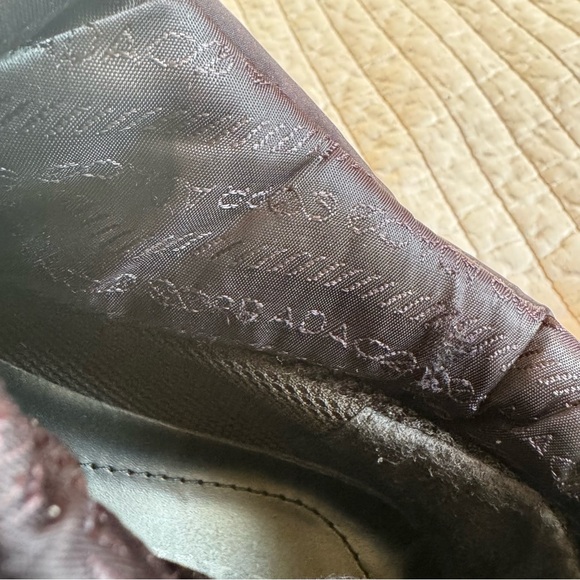 Prada Padded Re-Nylon Slippers - Picture 9 of 14